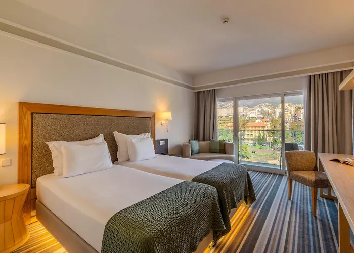Hotel 5 estrelas: Pestana Carlton Madeira Ocean Resort Hotel