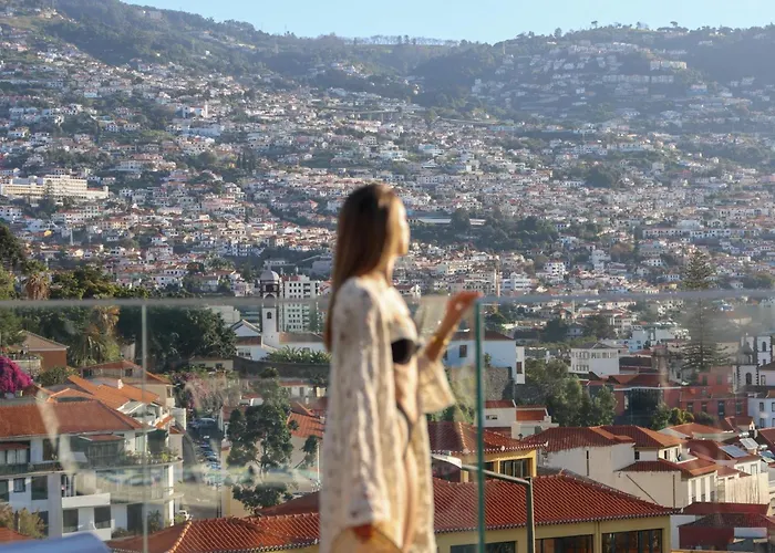 The Views Baia - Adults Only